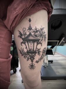 Lantern by:Lisa
