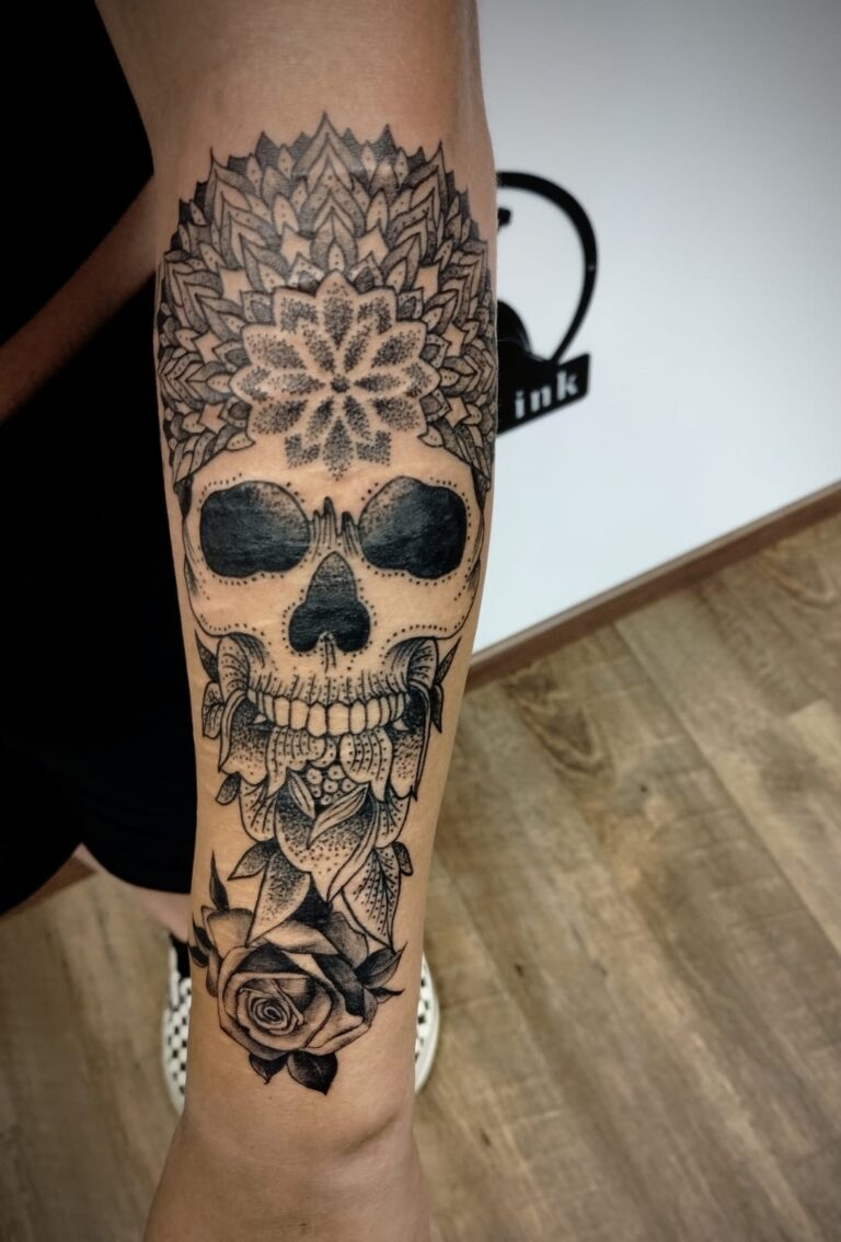 Skull-Flowers by:Joerg